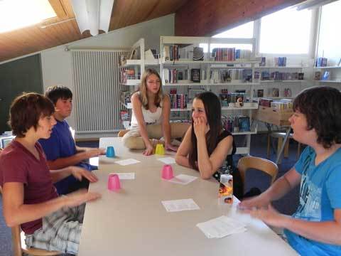 Theatervorstellung Sek. 9. Klasse - Cups u.a. 