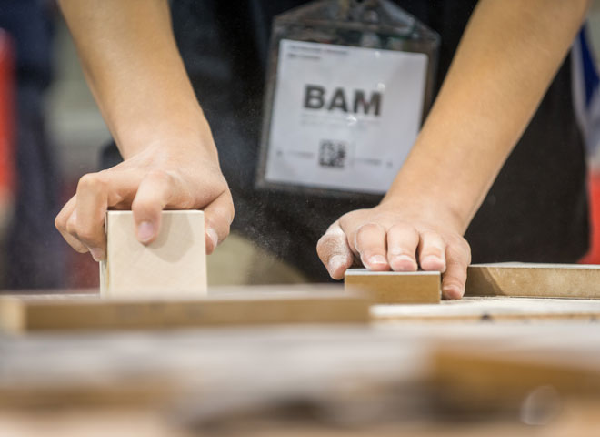 BAM in Bern und Aufnahmen für Radio BEO